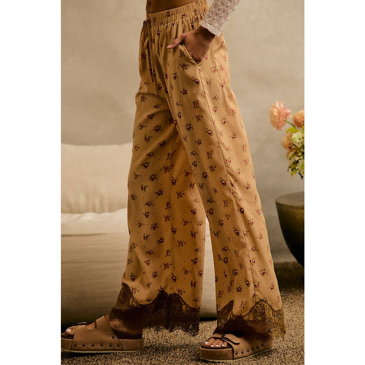 SATIN FLORAL PRINT  WIDE LEG PULL ON PANTS WITH LACE