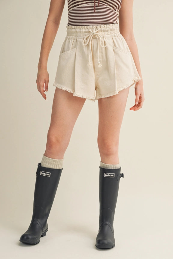 Frayed Hem Paperbag Waist Rope Shorts: Off white