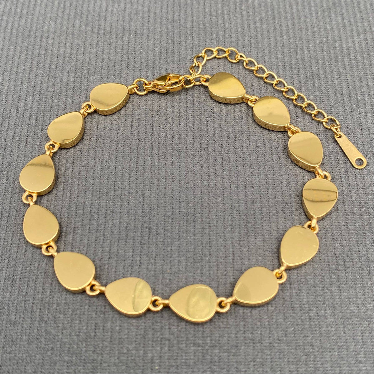 Geometric Shell 18K Gold Plated Stainless Steel Bracelet
