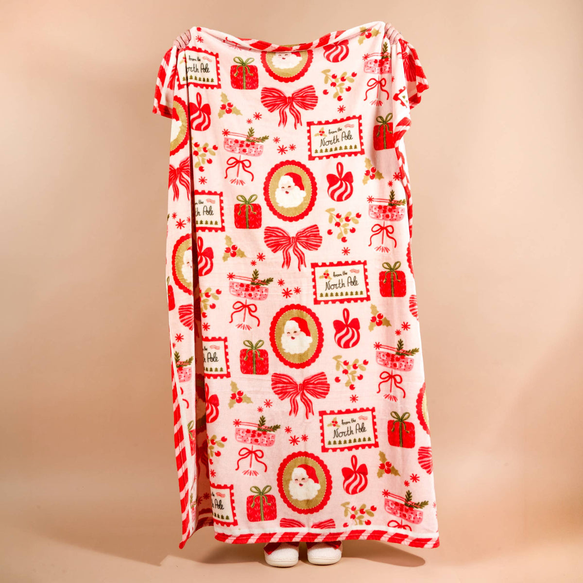 Snuggle Up Plush Blanket-Mistletoe Magic