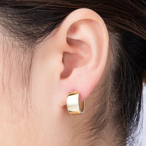 14K Gold Filled 15mm Minimalist Plain Wide Huggie Earrings | EARRINGS