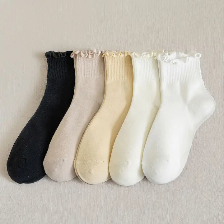 Womens Solid Color Ruffle Ankle Socks: White