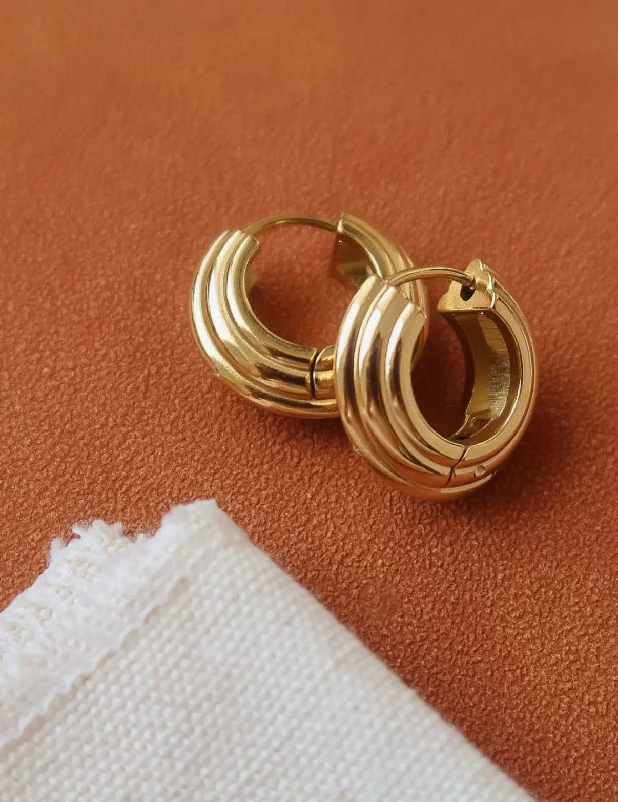 Juliette Gold Non-Tarnish Chunky Hoop Earrings