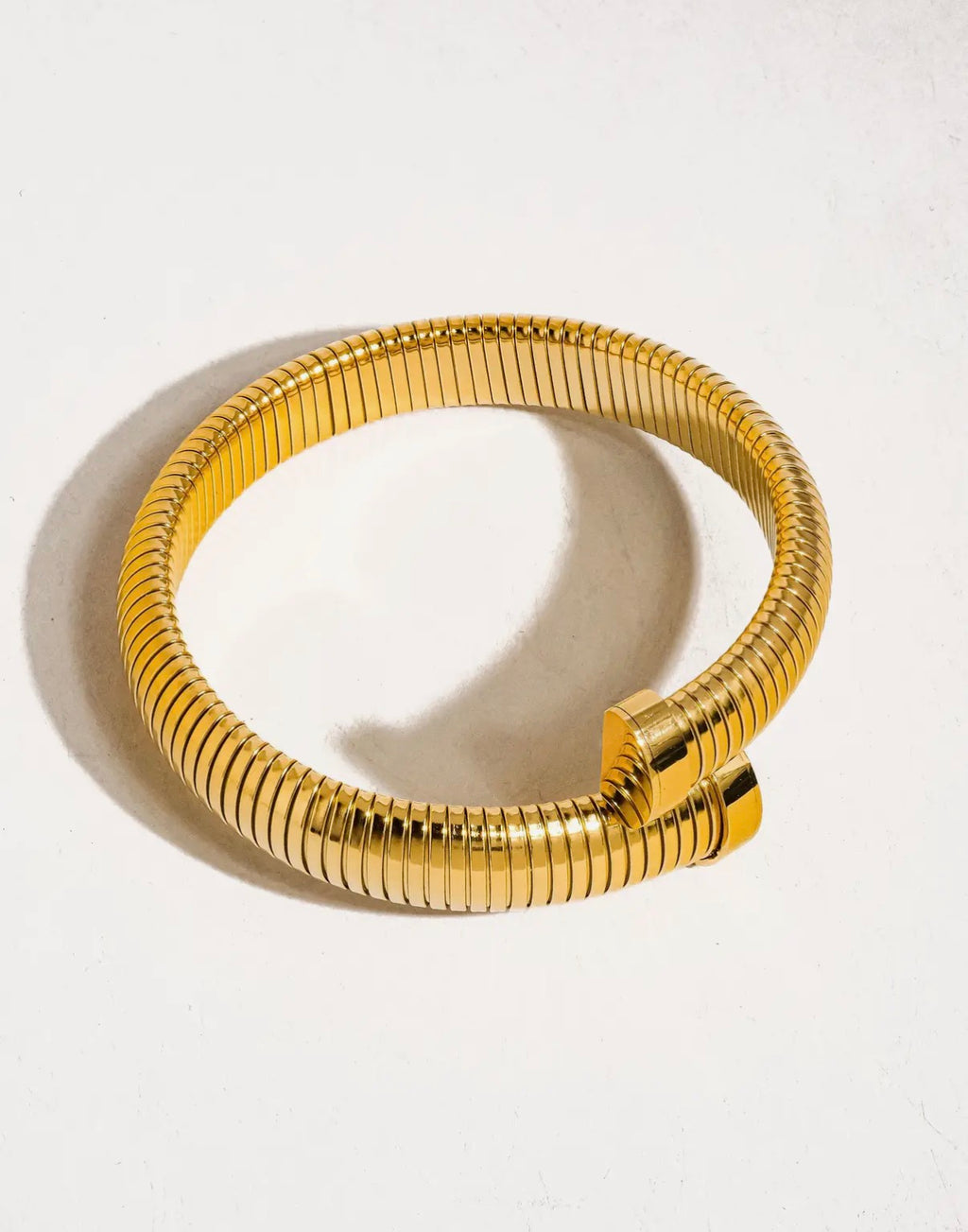 Dehors Gold Non-Tarnish Bold Bangle