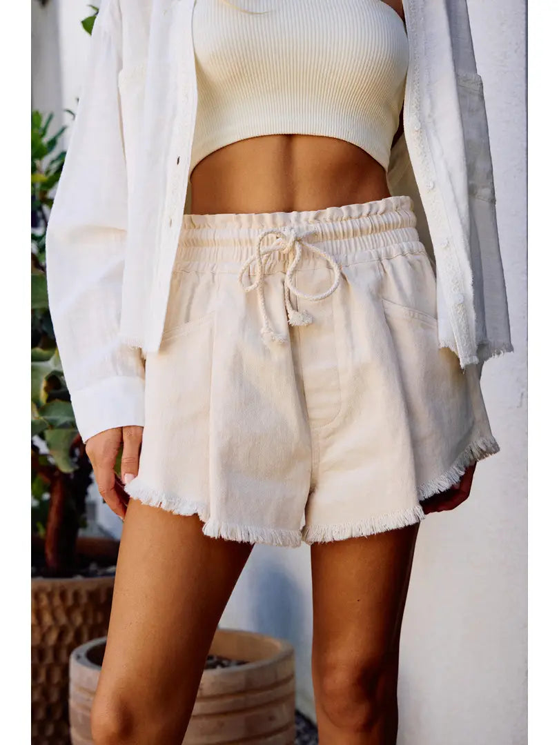 Frayed Hem Paperbag Waist Rope Shorts: Off white