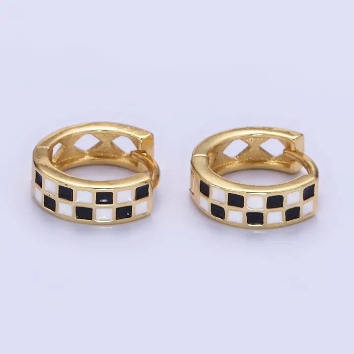 24K Gold Filled 13mm Checkered Enamel Huggie Cartilage Earrings