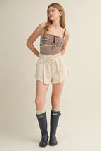 Frayed Hem Paperbag Waist Rope Shorts: Off white