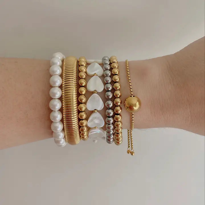 Heart Shaped Pearl Shell Braclet