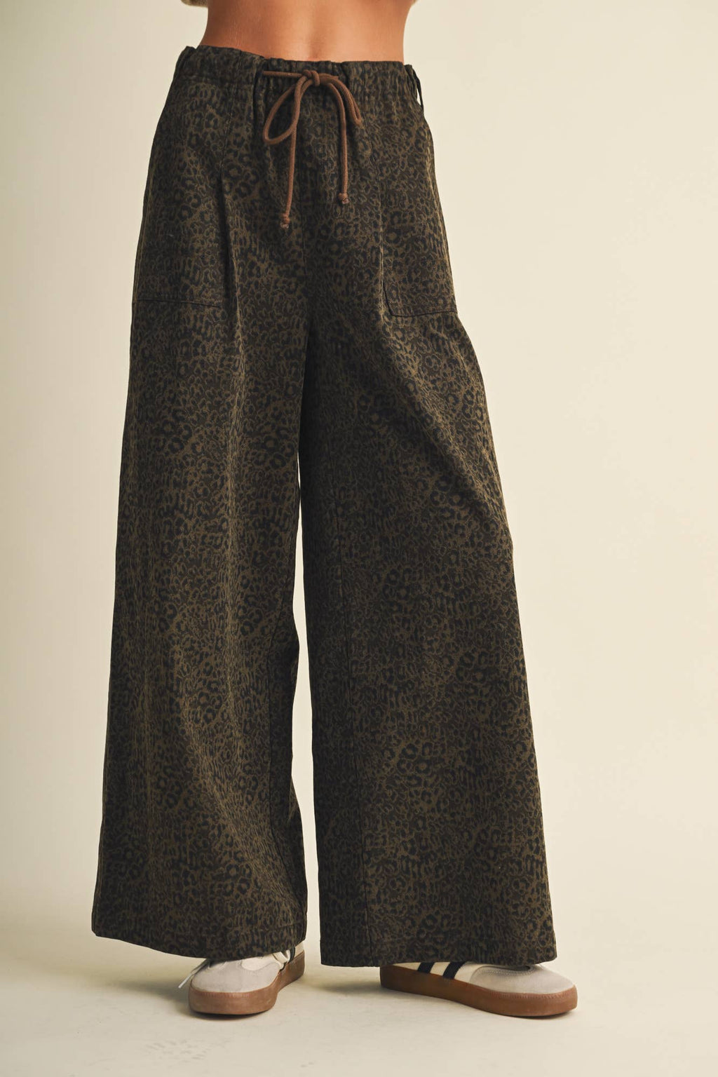 Drawstring Leopard Print Wide-Leg Trousers