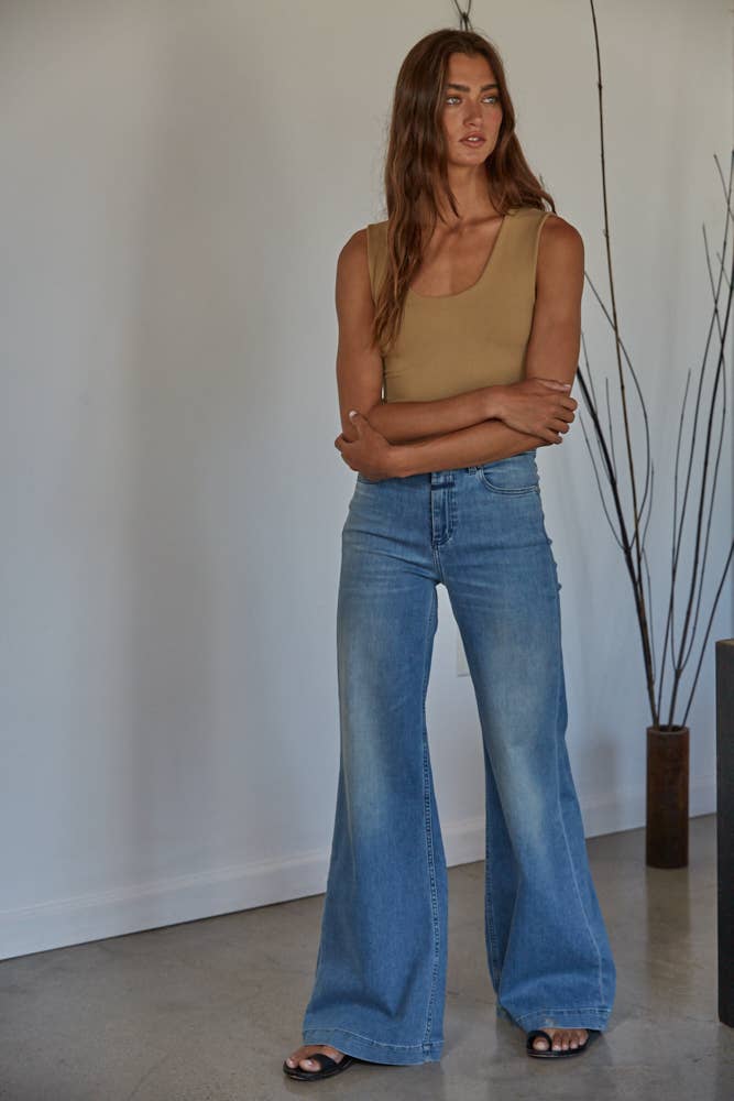 Double Layered Tank: Blue Iris