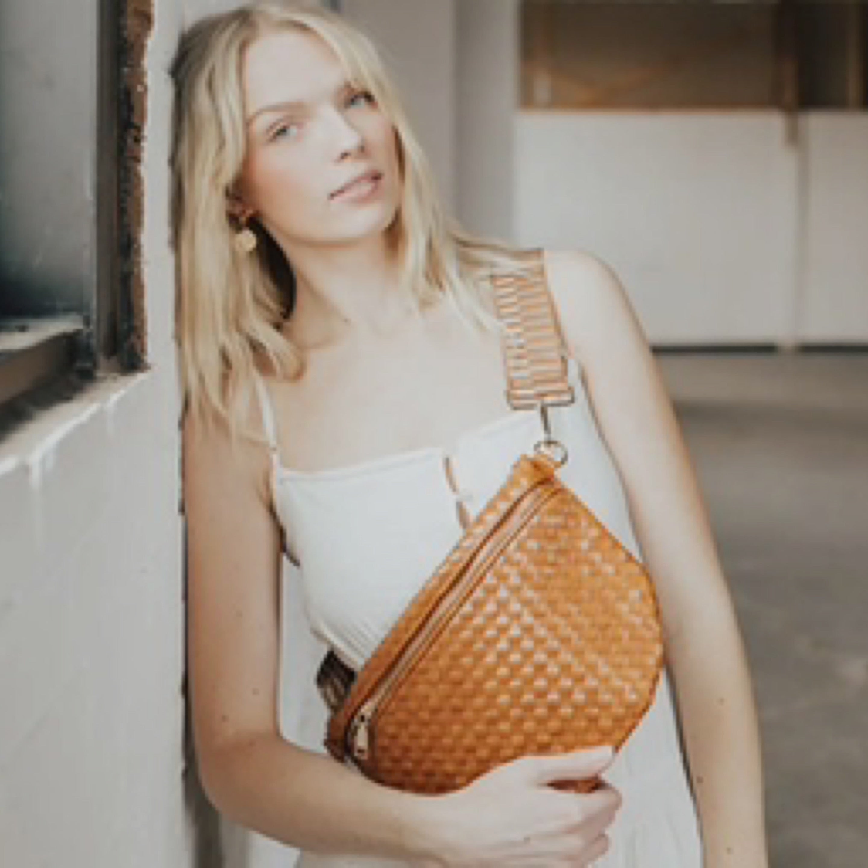 Westlyn Woven Bum Bag: Camel