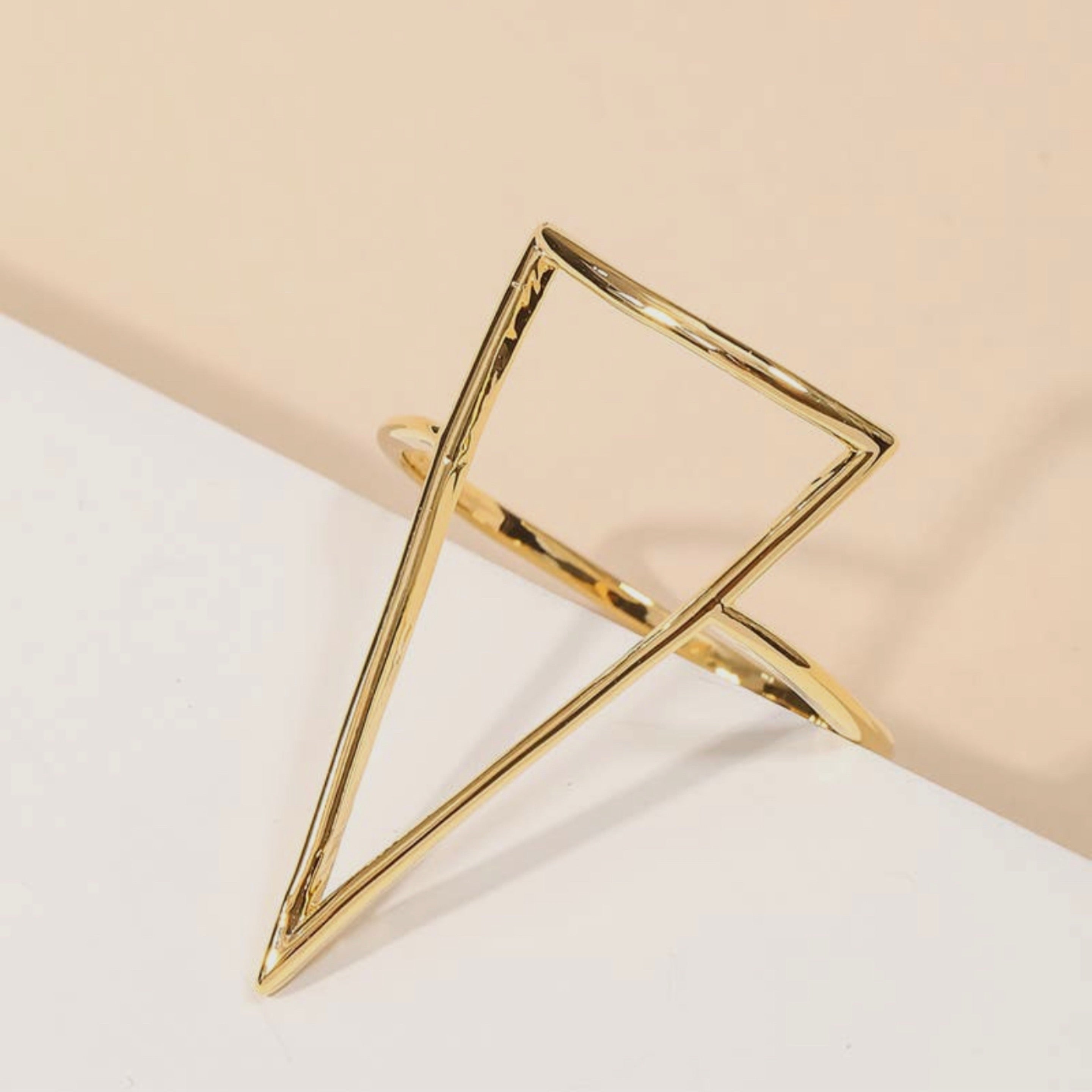 Triangular Thoughts Ring