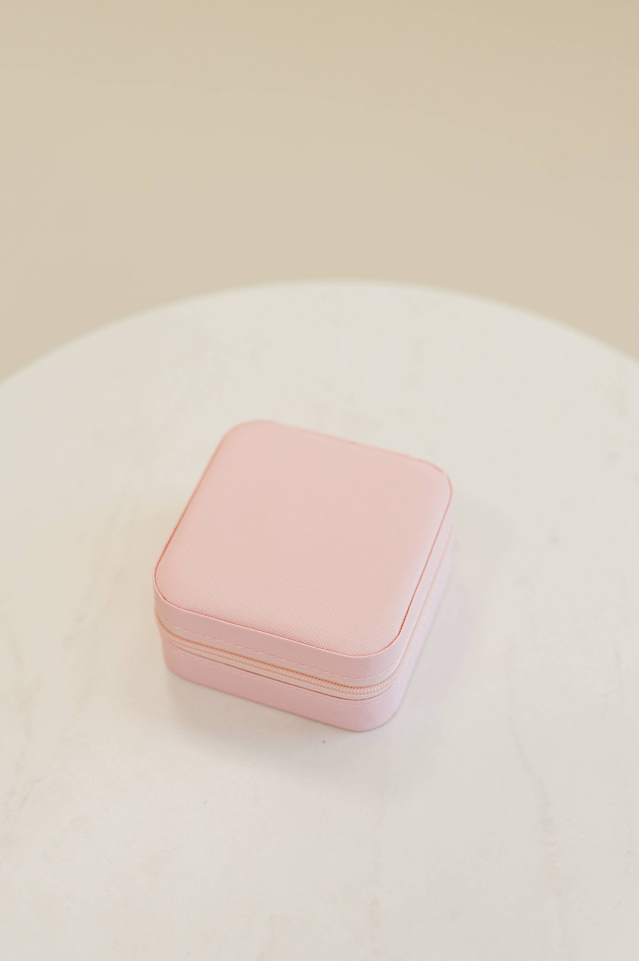 TRAVEL CASE BOX: Khaki