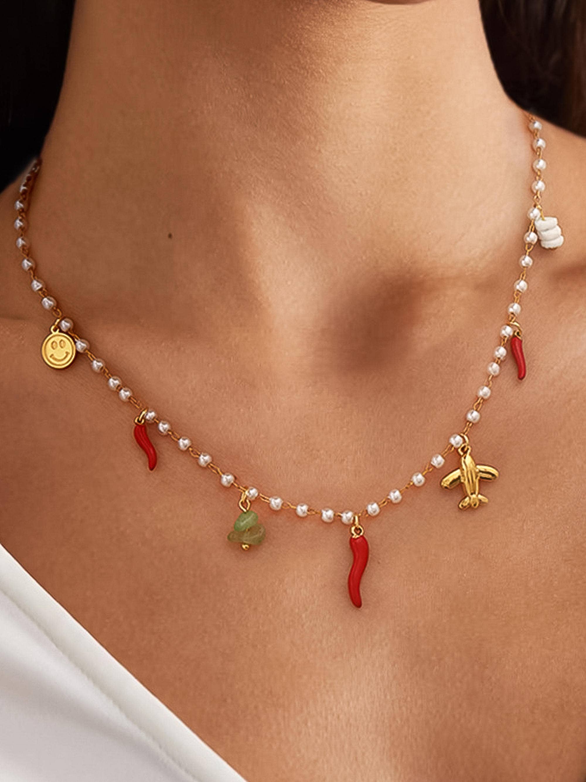 Gold Non-Tarnish Chili Charm Pearl Necklace