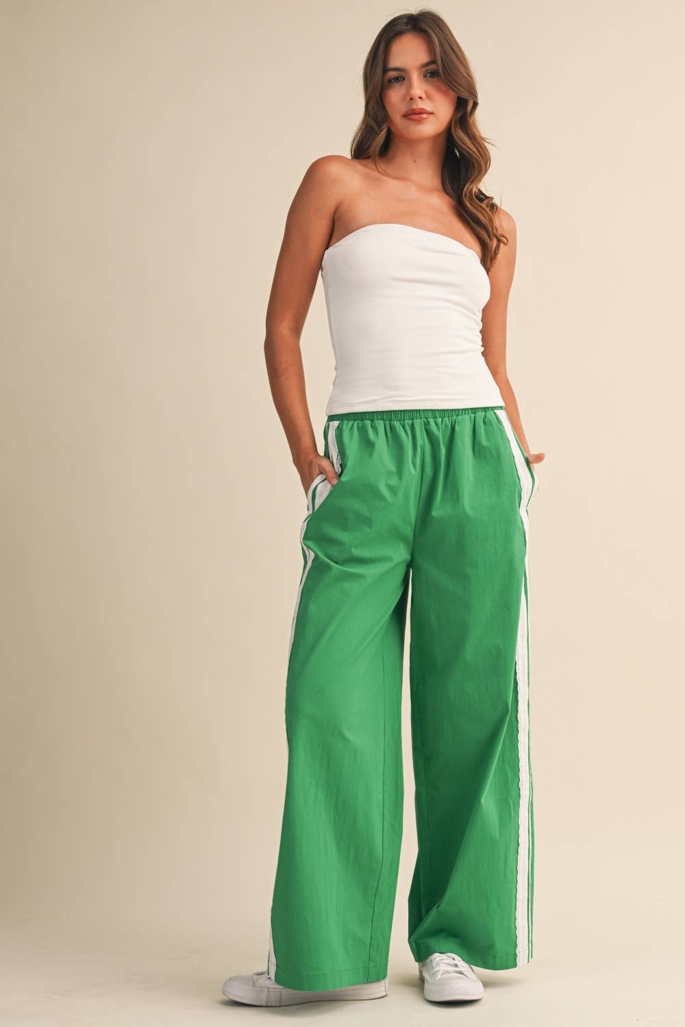 SIDE LACE KELLY GREEN PANTS