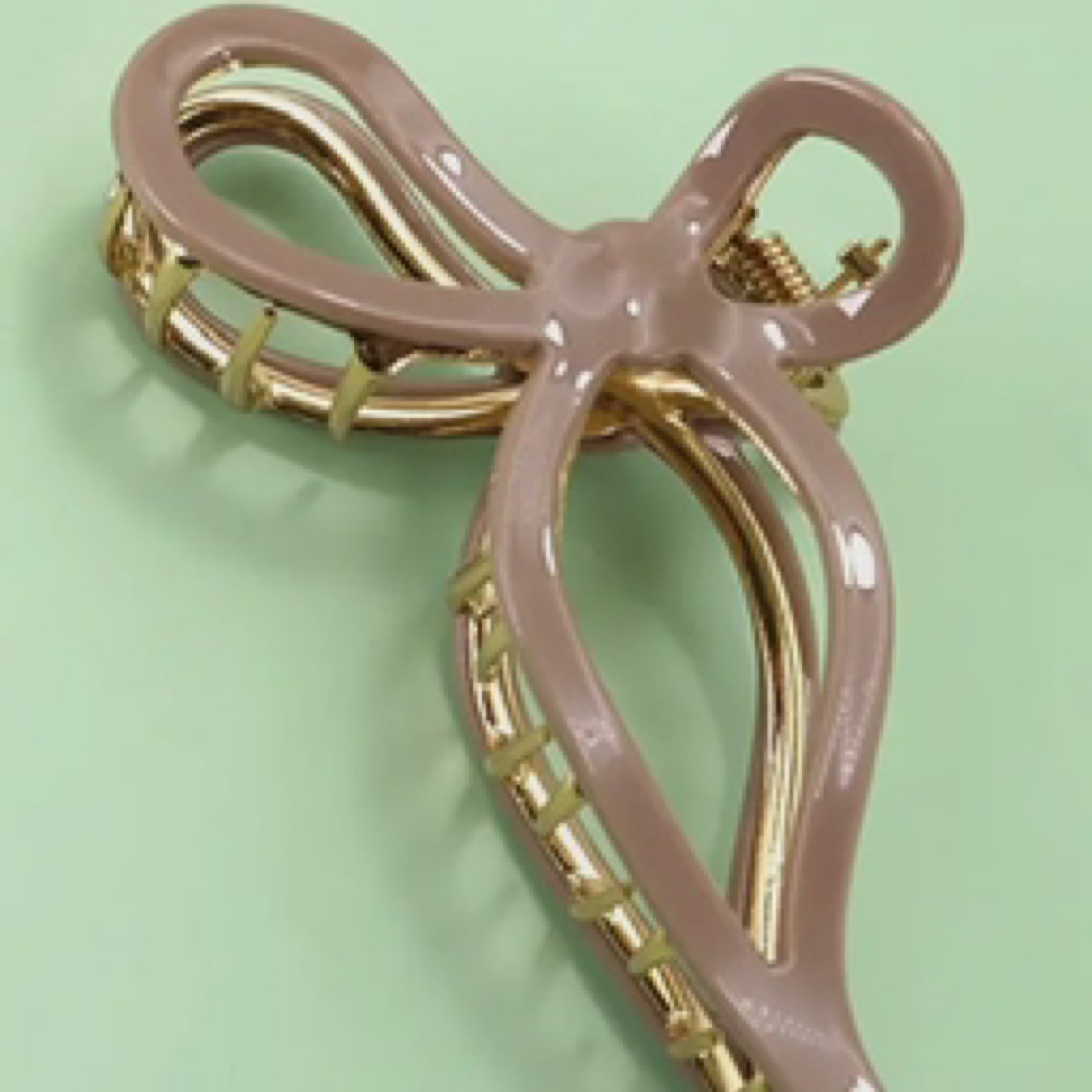 Vintage Bow Clip
