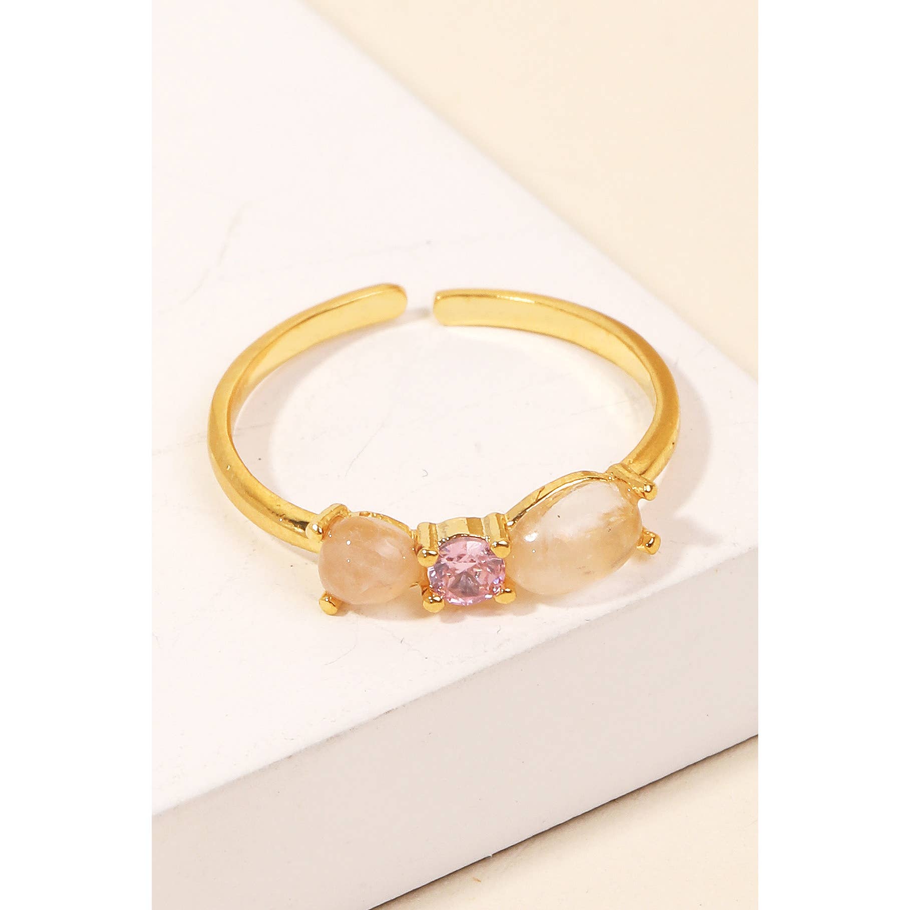 Triple Stud Metallic Band Ring: GN