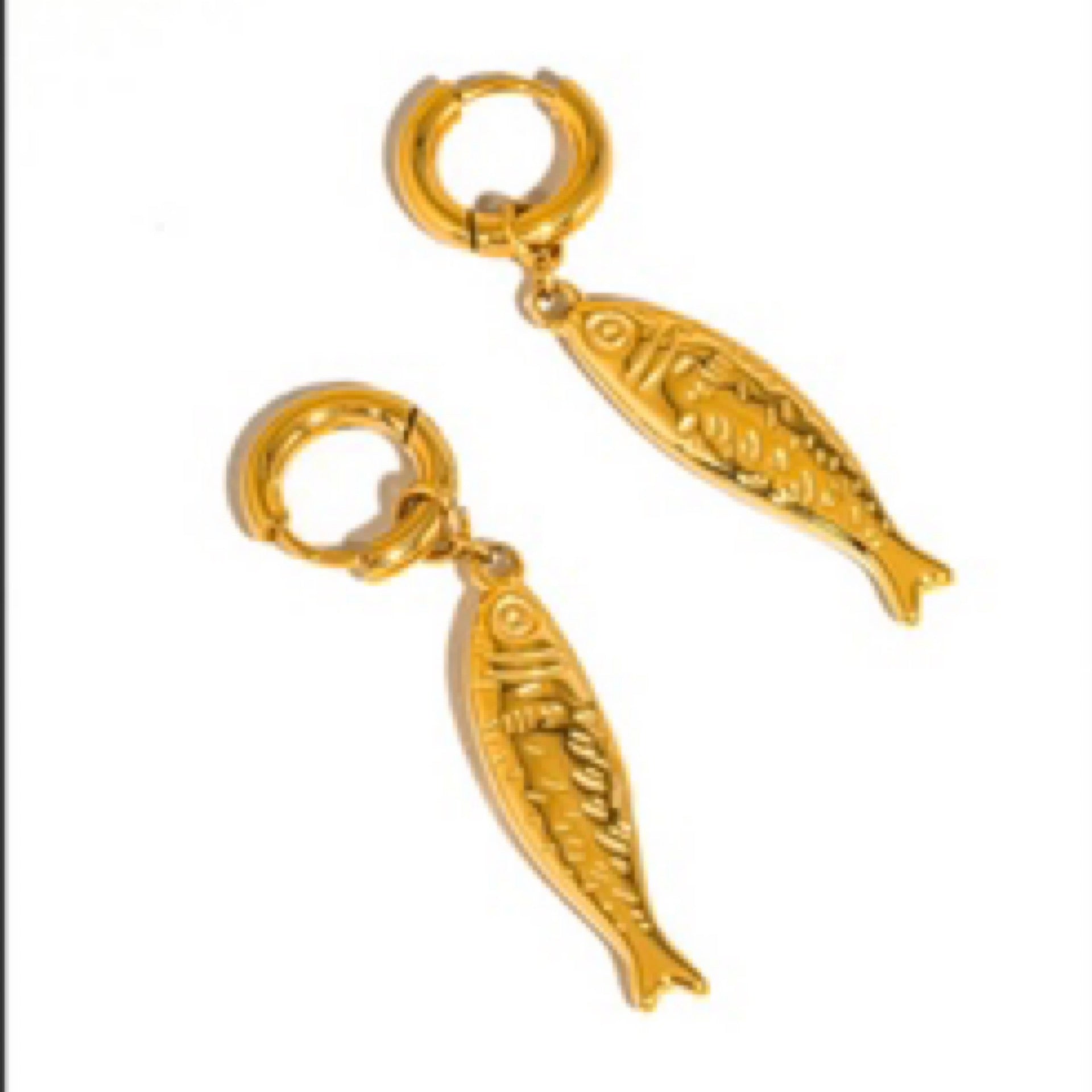 Gold Non-Tarnish Fish Hoop