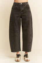 Patch Pocket Wide Leg Barrel Jeans