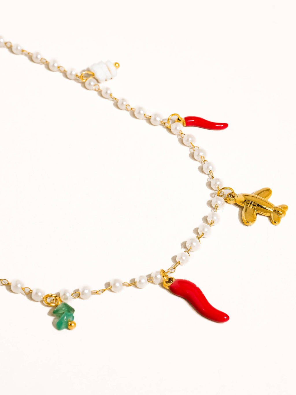 Gold Non-Tarnish Chili Charm Pearl Necklace