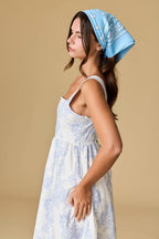 Chloe Sleeveless Midi Dress: Blue