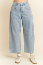 Patch Pocket Wide Leg Barrel Jeans