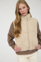 QUILTED PUFFER VEST: MOCHA