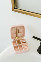 TRAVEL CASE BOX: Khaki