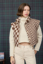 CHECKERED CROPPED PUFFER VEST: KHAKI