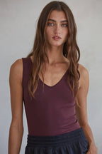 Seamless Reverse U-V Neck Tank