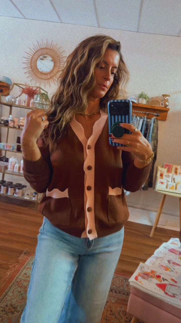 SCALLOPED SWEATER CARDIGAN